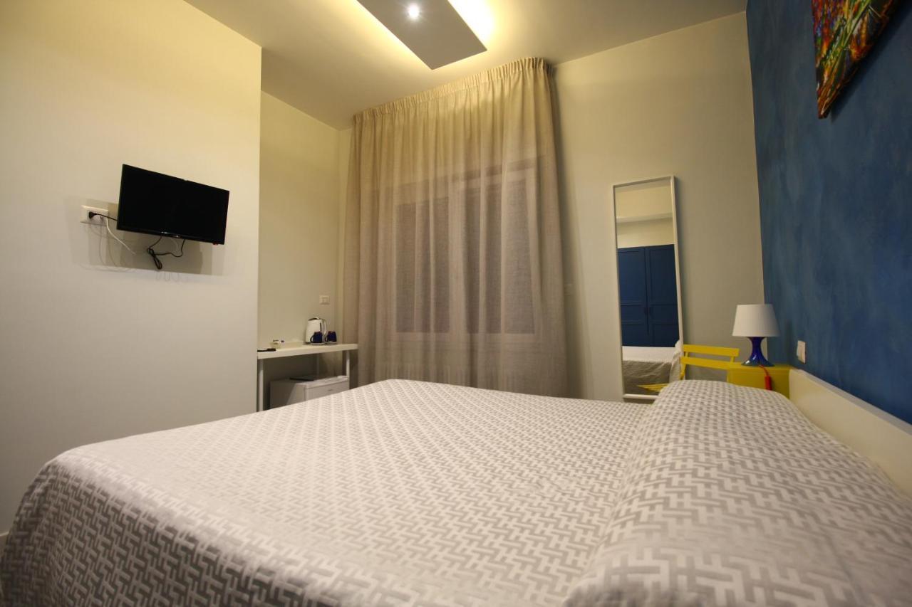 Recia Room Napels Buitenkant foto