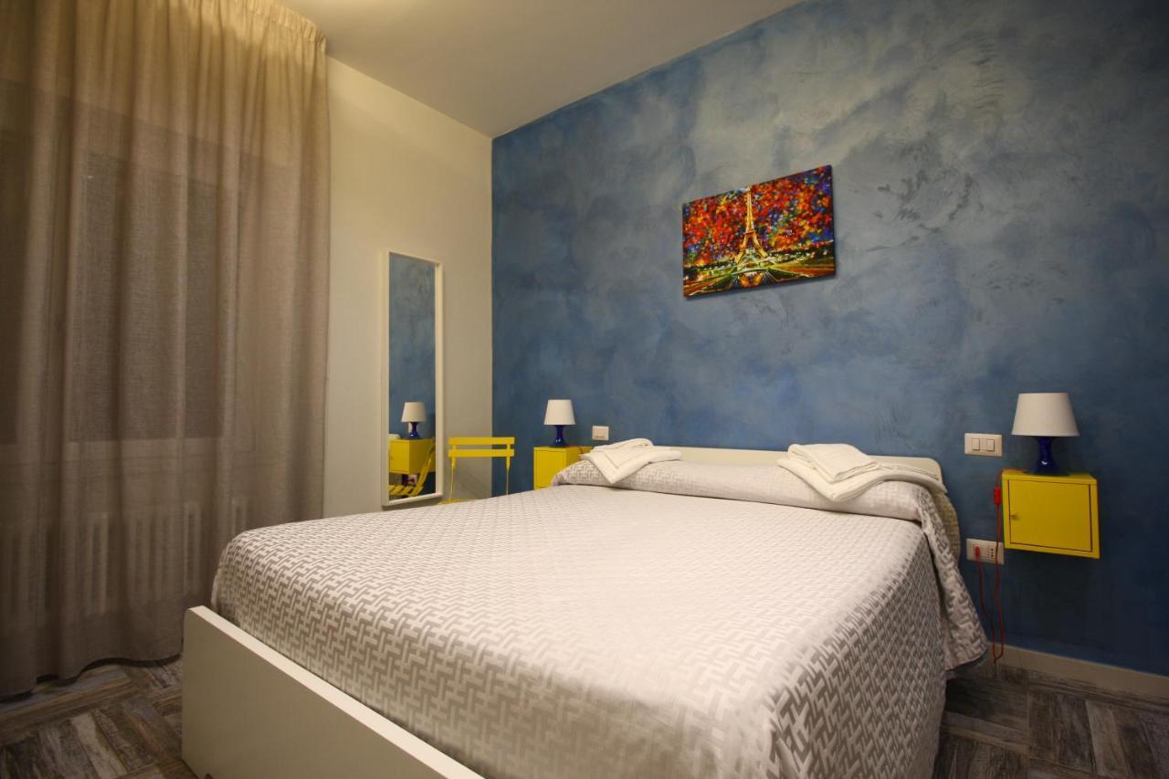 Recia Room Napels Buitenkant foto